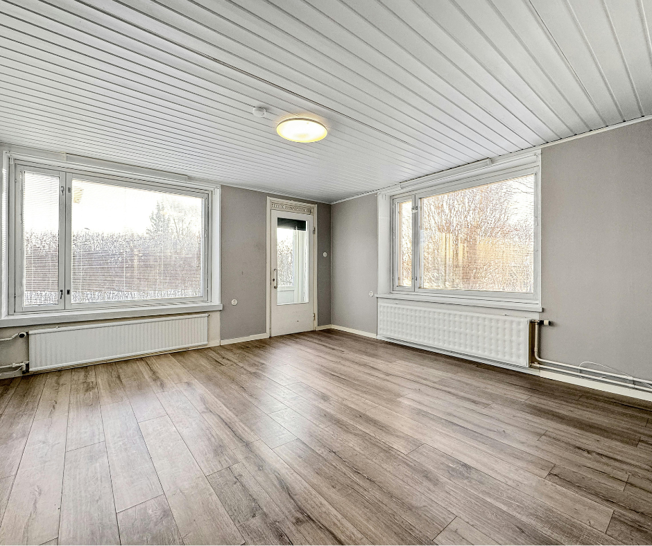 Flooring - Decoding the Different Types of Laminate Flooring | Giant Commercial Flooring Flooring - Decoding the Different Types of Laminate Flooring | Giant Commercial Flooring