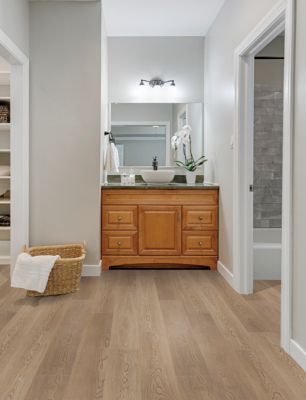 Pergo Pergo Extreme Originals Woodbury Heights Covington Luxury Vinyl Plank 2 Pergo - Pergo Extreme Originals Woodbury Heights Covington | Giant Commercial Flooring